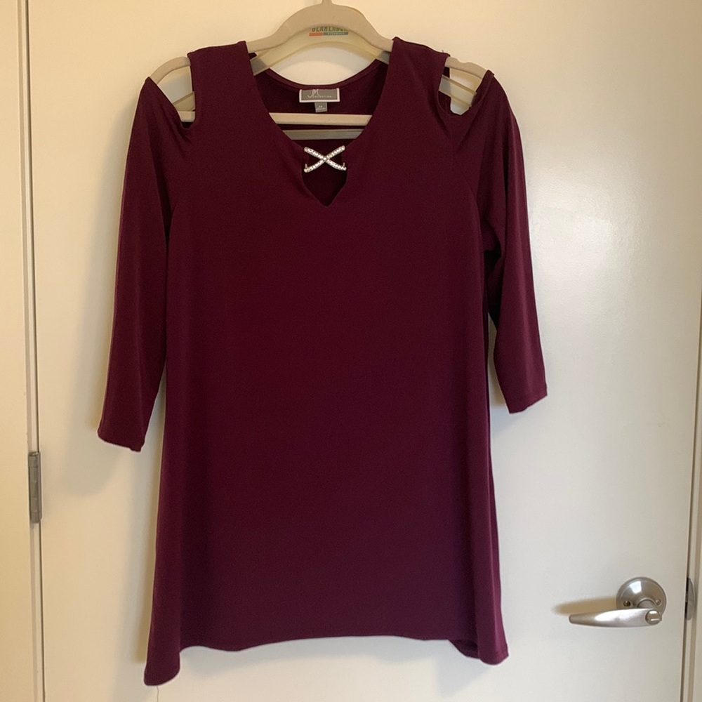 JM Collection Beautiful burgundy coloured tunic with bling detail